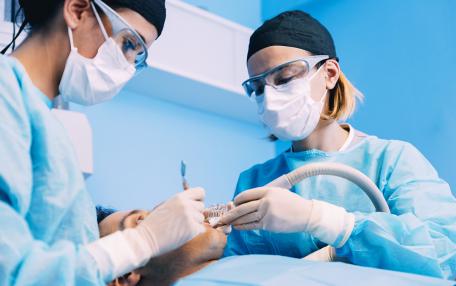 Fibrina dopo estrazione dente